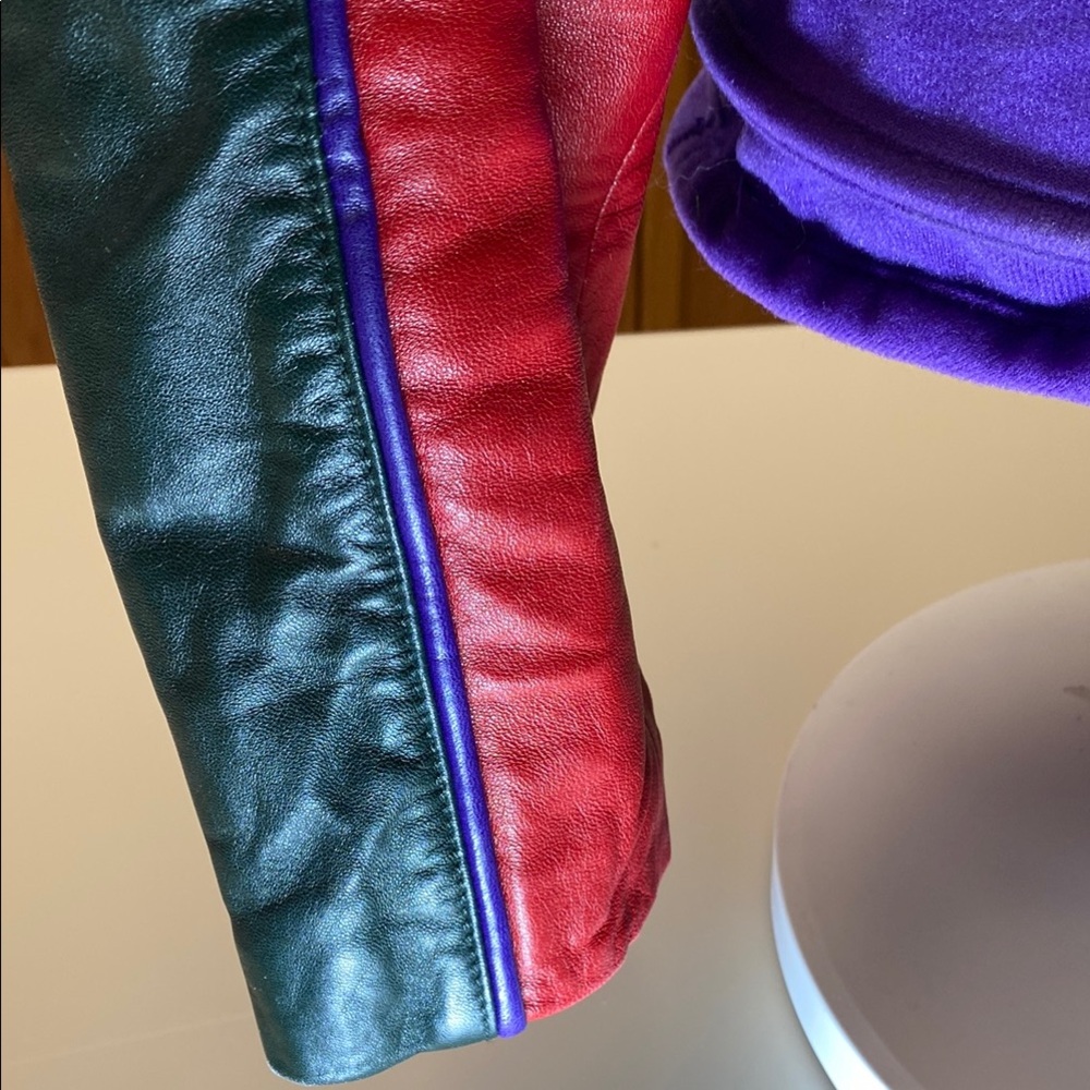 North Beach Leather. - Picture 8 of 11